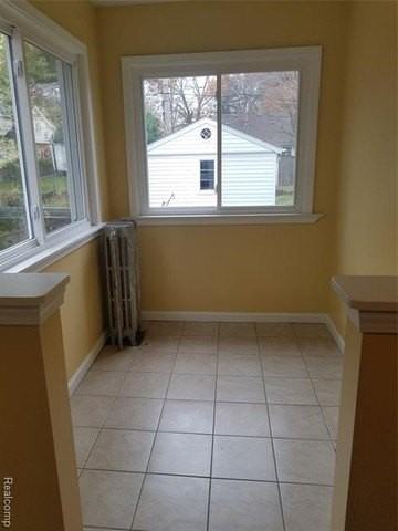 361 W Webster St - Photo 5 of 12