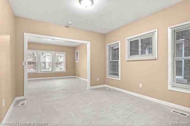 1039 N Rademacher St - Photo 7 of 21