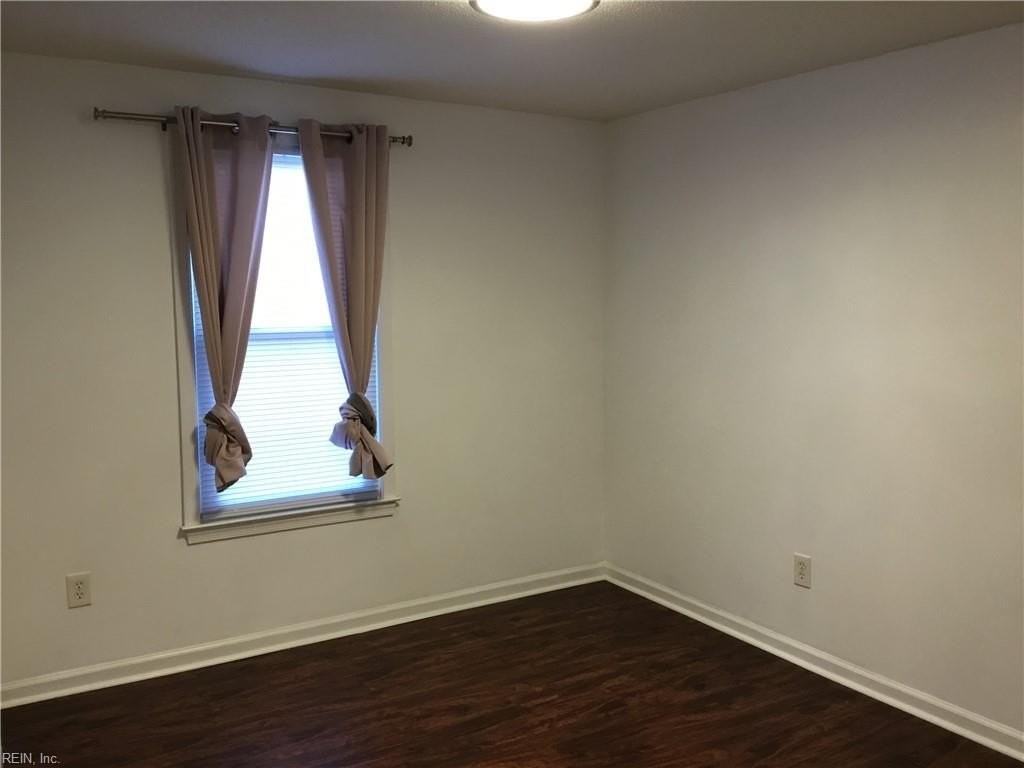 1074 Piney Marsh Ct - Photo 6 of 9