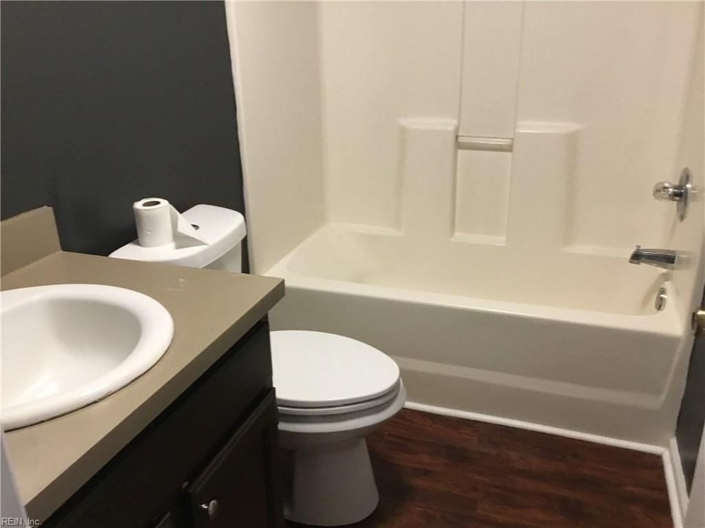 1074 Piney Marsh Ct - Photo 7 of 9