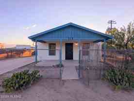 775 N 11th Ave - Photo 1 of 1