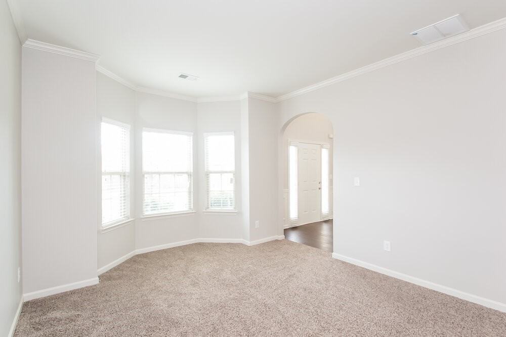 409 Mackenzie Noelle Ln - Photo 2 of 15