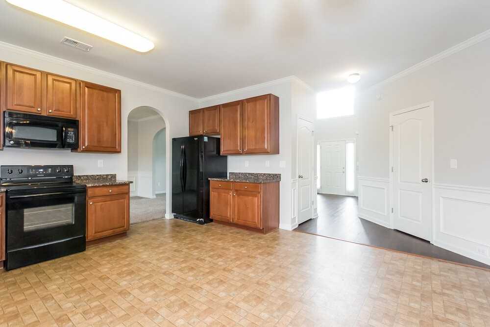 409 Mackenzie Noelle Ln - Photo 6 of 15