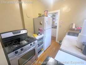 172 Norfolk St #8 - Photo 1 of 1