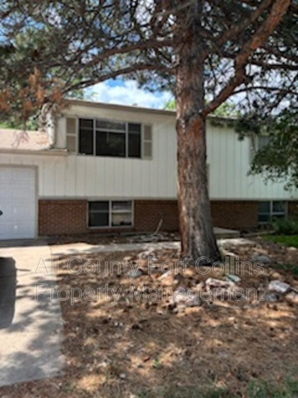1990 Dorset Dr - Photo 2 of 21