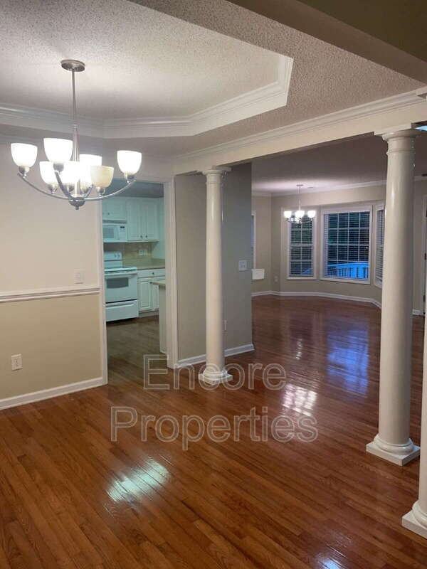 3384 Carolina Way - Photo 5 of 21