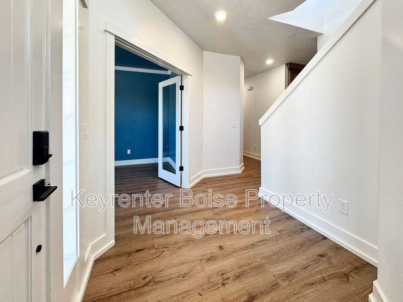 1235 N Forestdale Pl - Photo 2 of 23