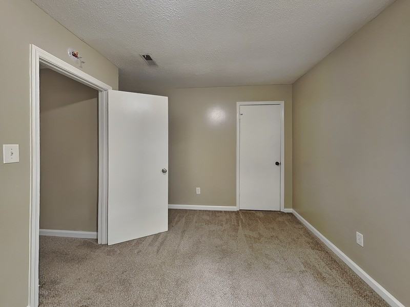 1711 6th Place Circle Northwest - Photo 7 of 14