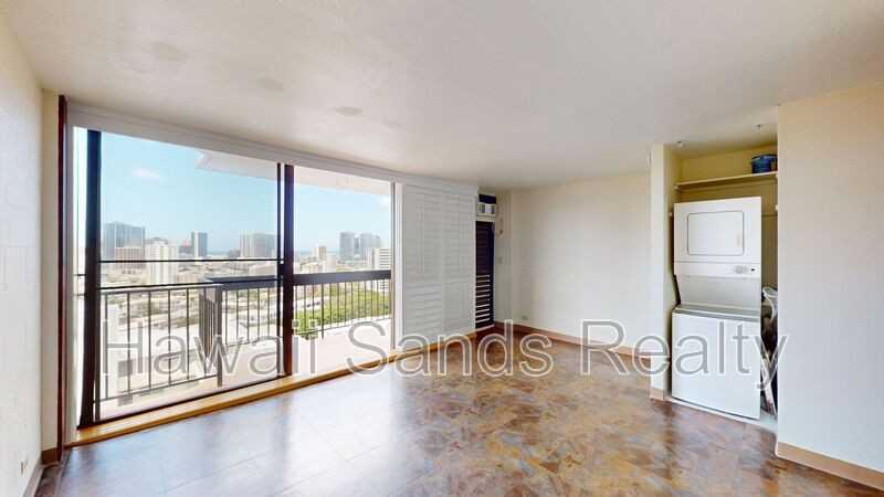 1560 Thurston Ave #801