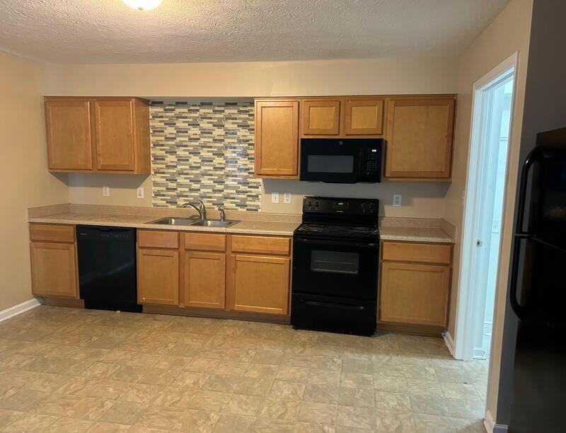 1232 Topp Creek Drive - Photo 5 of 9