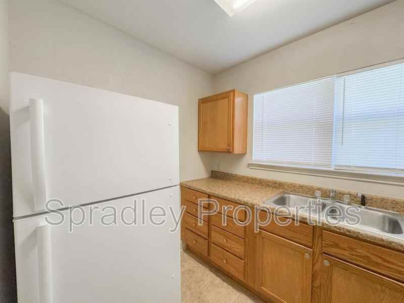 234 West 7th Avenue - Photo 5 of 16