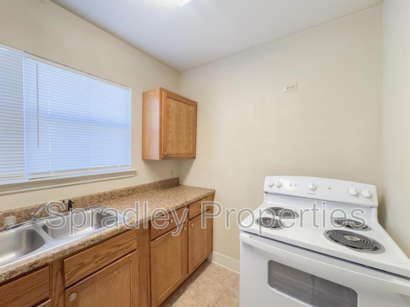 234 West 7th Avenue - Photo 6 of 16