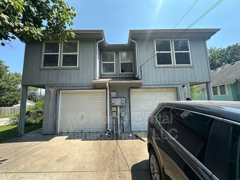 1001 S Hocker Ave - Photo 2 of 35