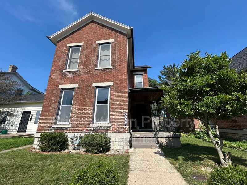 266 Mcclure St - Photo 3 of 15