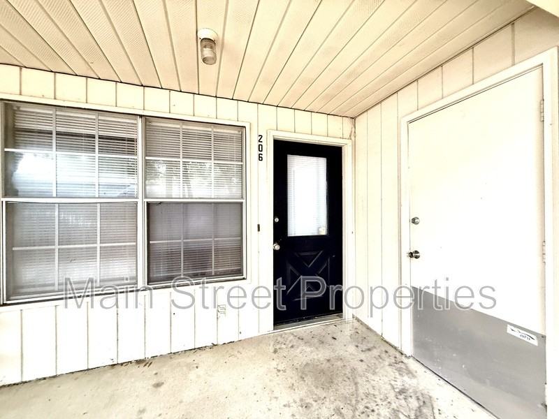 6288 Hamilton Bridge Rd #206