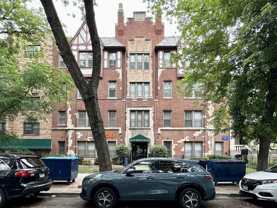 656 W Wrightwood Ave #105 - Photo 1 of 1