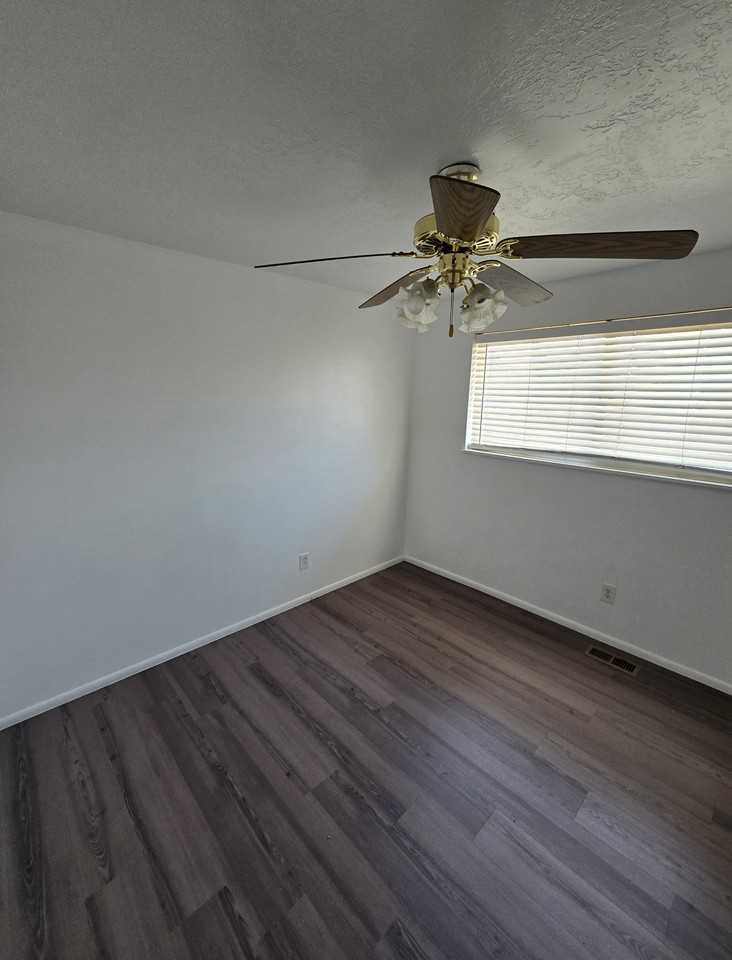 2268 Ws - Photo 2 of 3