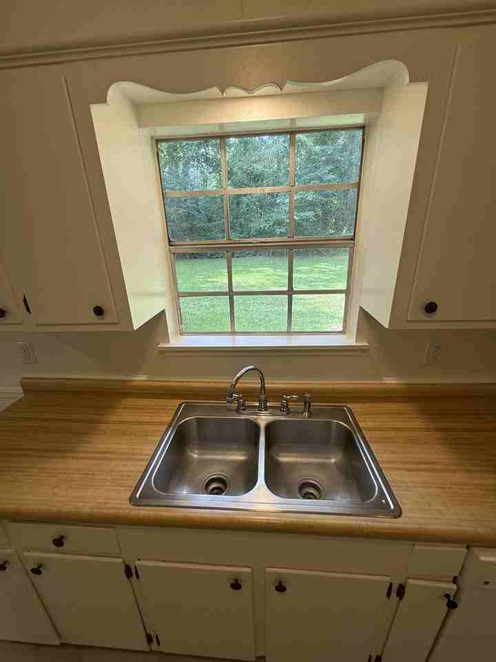 222 Cherry Cir - Photo 3 of 17