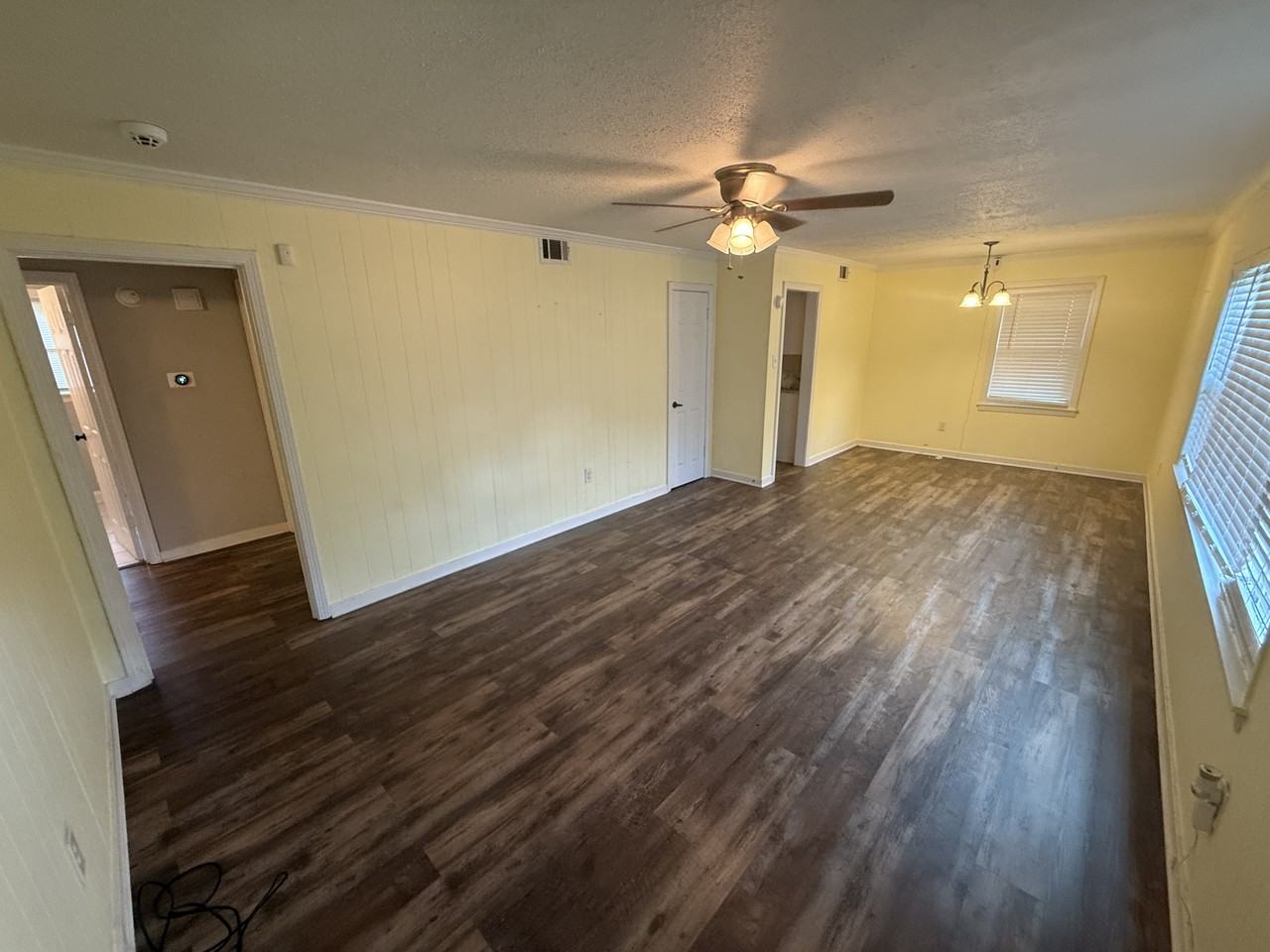 205 Pecan Park Dr - Photo 2 of 16