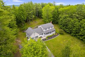 featured image of 9 Hoyt Dr #NA