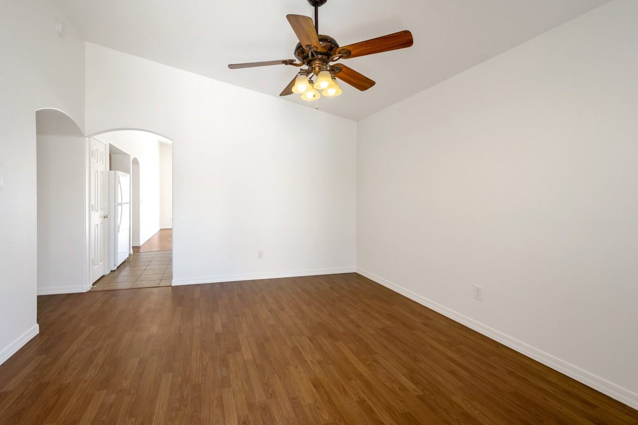 1448 E Saguaro Trl - Photo 5 of 24