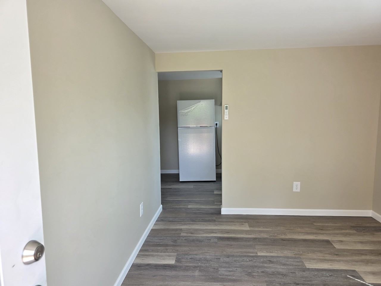 308 Knox Rd #1 - Photo 2 of 18