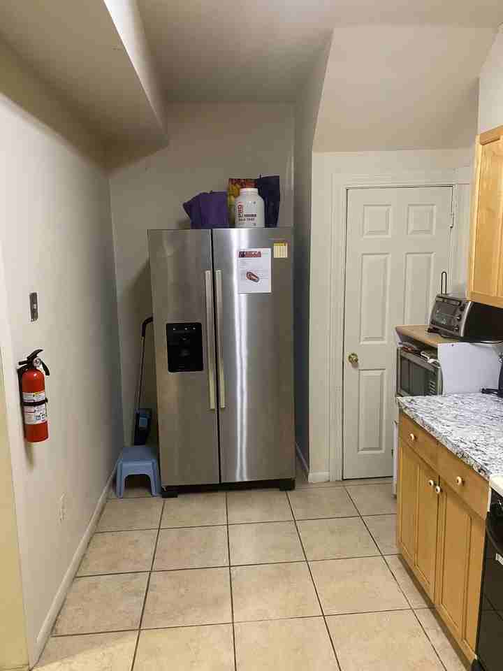 743 Park Rd Nw #3 - Photo 5 of 8