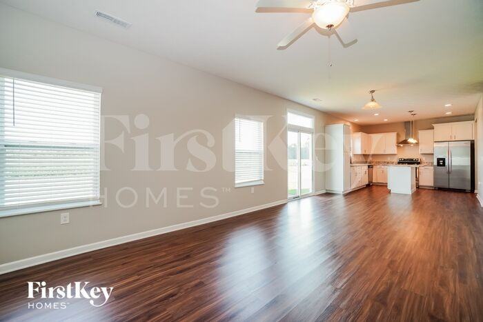 5602 Tarboro Pl - Photo 3 of 16