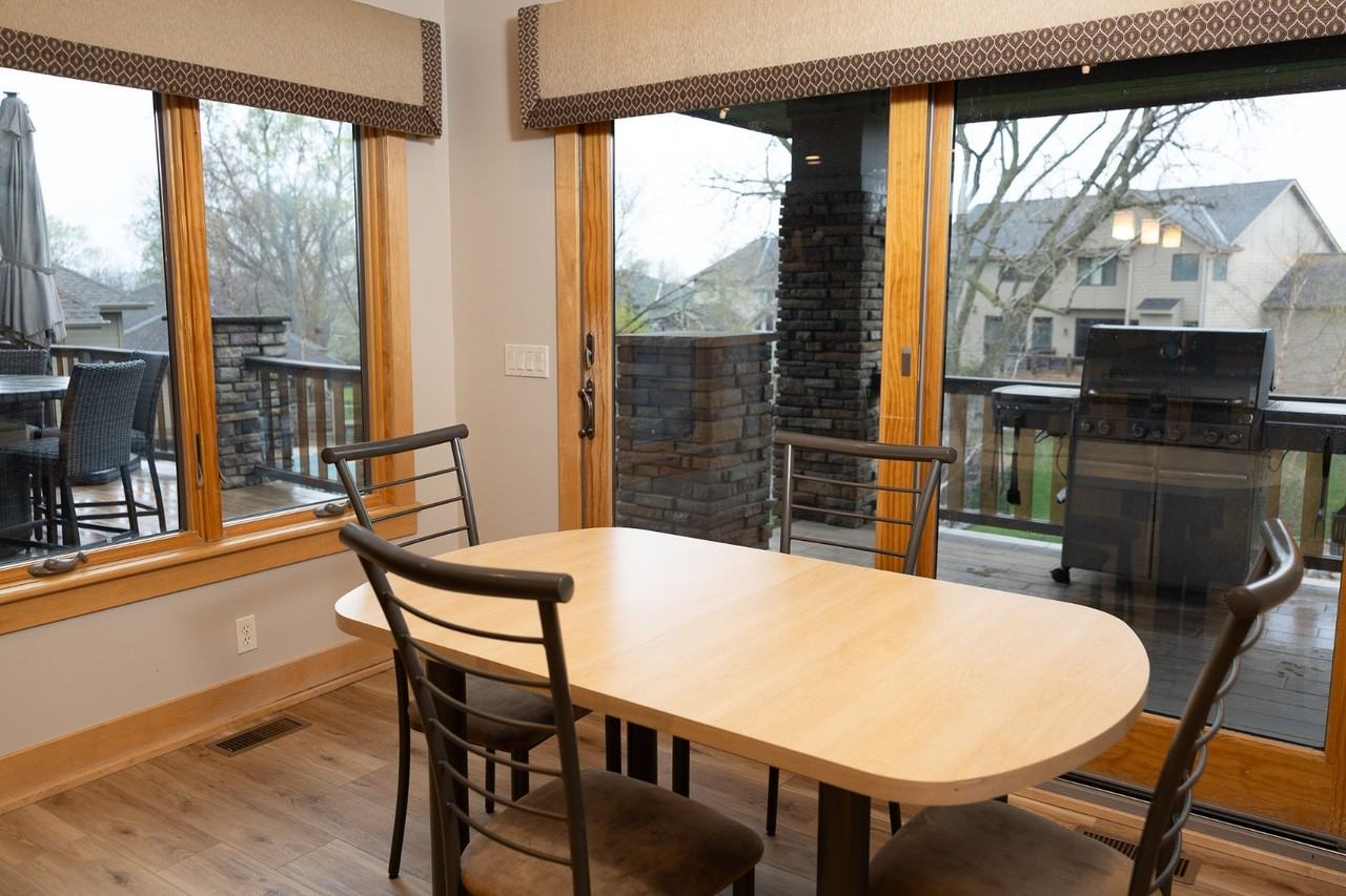 3006 N 192nd Ave - Photo 4 of 11