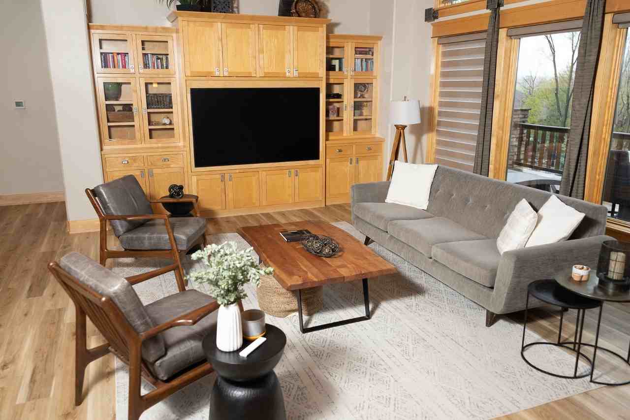 3006 N 192nd Ave - Photo 7 of 11