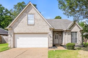 featured image of 2821 Mount Pleasant S