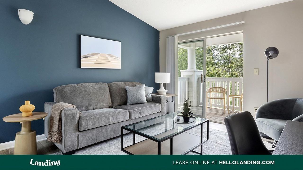 300 Long Shoals Rd - Photo 2 of 50