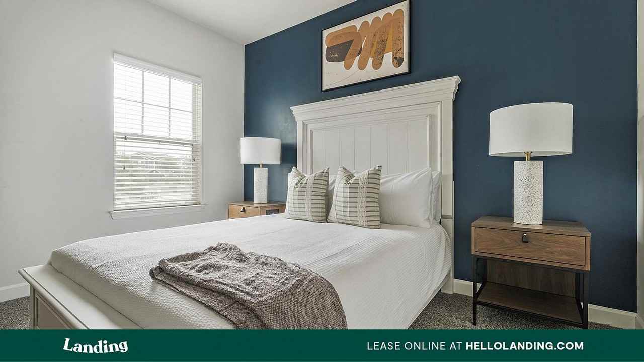 11010 Northlake Landing Dr - Photo 5 of 50