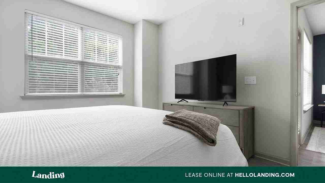 7116 Finn Hall Ave - Photo 3 of 50