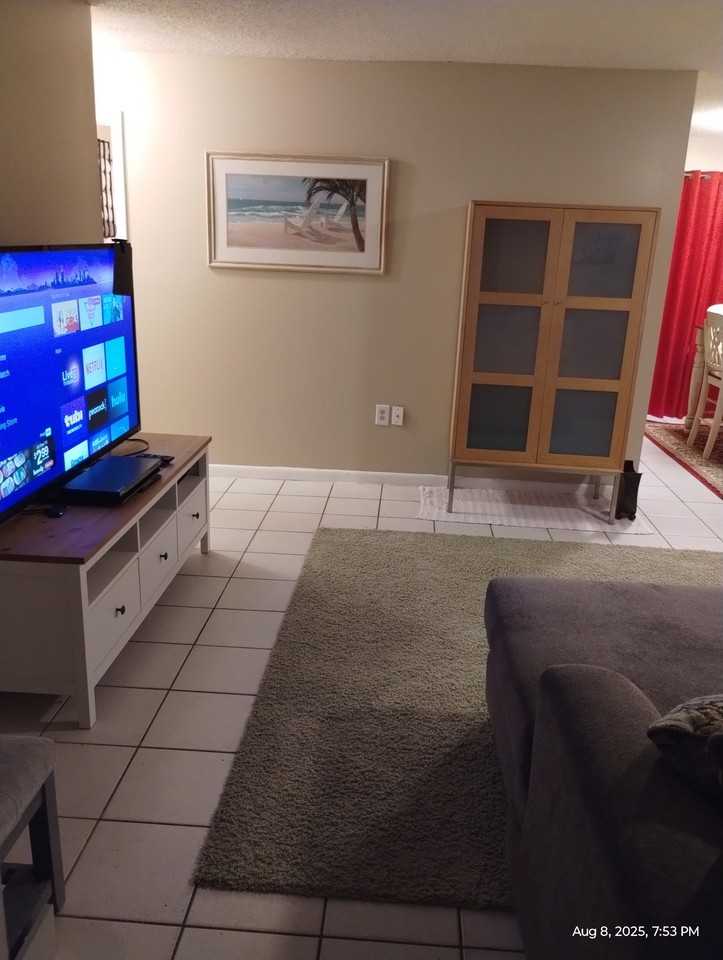 8030 Orange Avenue - Photo 2 of 23