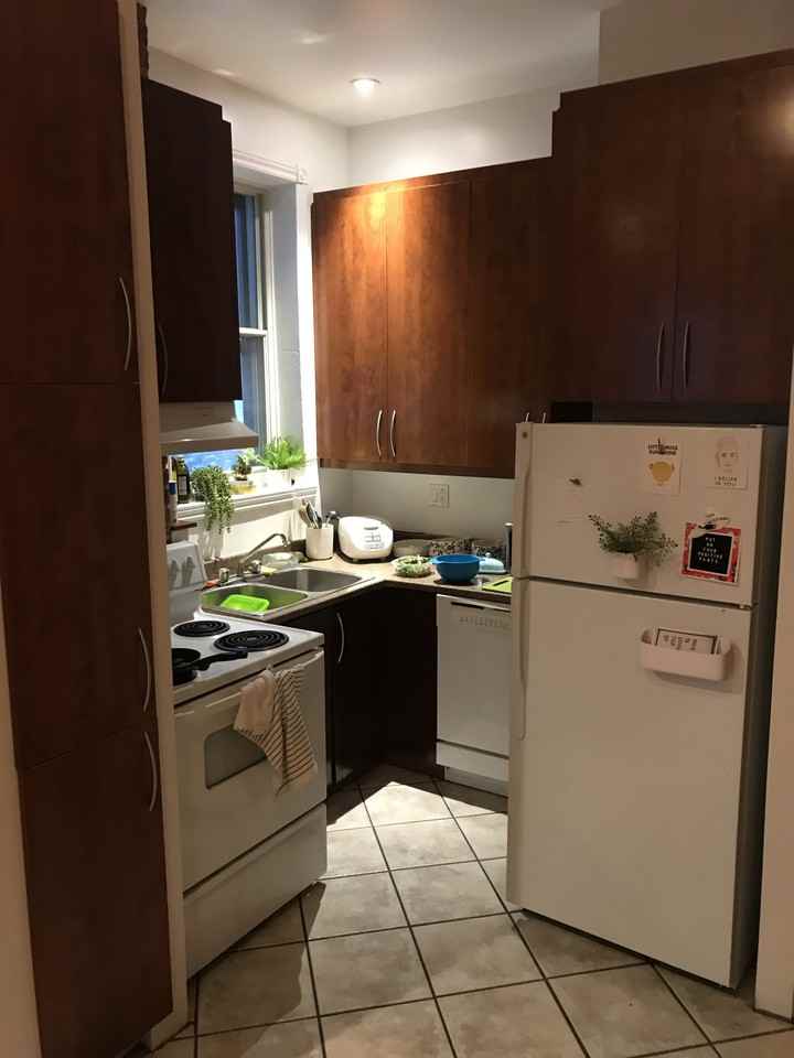 McGill - 2 bedrooms + Den - Near downtow - Photo 2 of 8