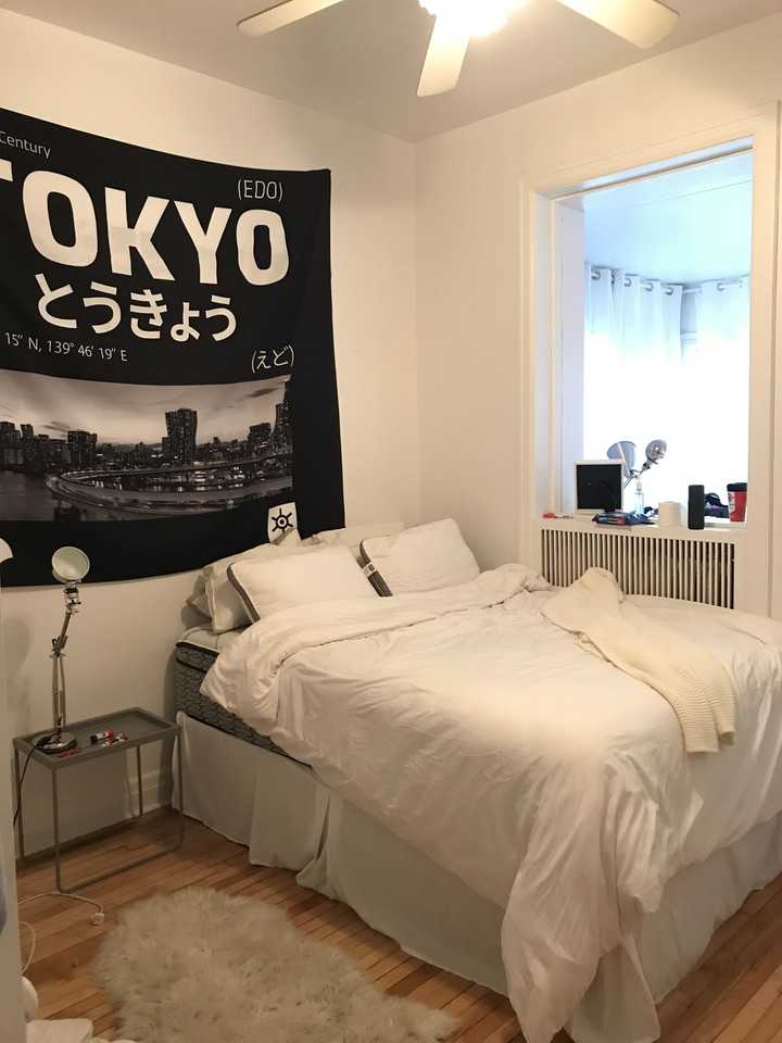 McGill - 2 bedrooms + Den - Near downtow - Photo 3 of 8