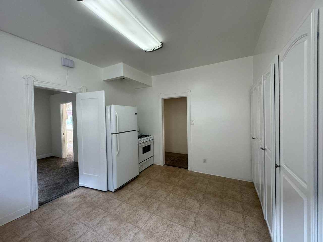 6407 1/2 Orange St - Photo 7 of 18