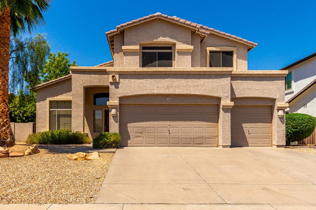 6804 West Lone Cactus Drive - Photo 4 of 49