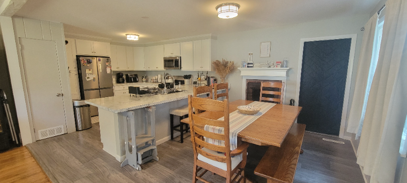 107 Harbor Pkwy - Photo 3 of 27