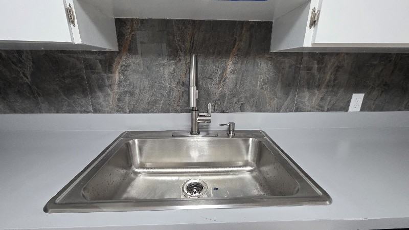 607 45th St E - Photo 7 of 20