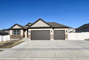 2410 Andrew St - Photo 1 of 1