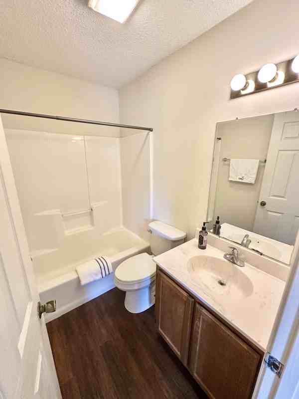 805 Old Gray Station Rd #B - Photo 6 of 10