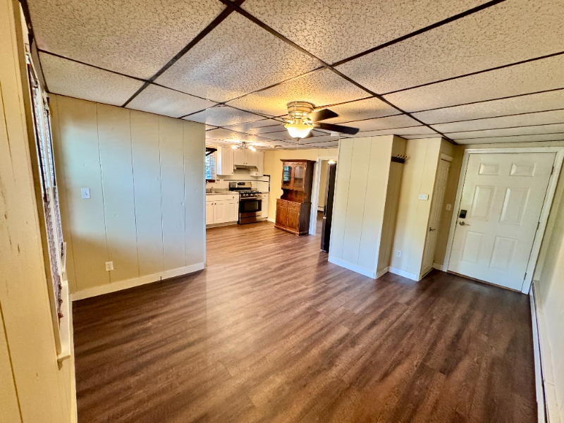 15 Thompson St #1B - Photo 2 of 12