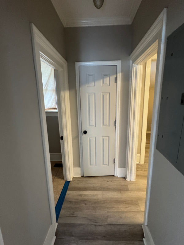 790 Eve St - Photo 3 of 18