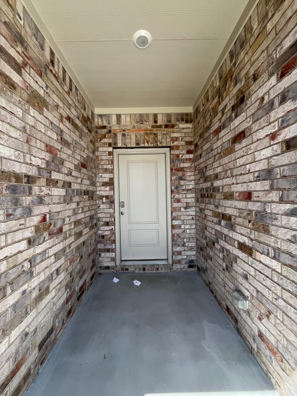3904 Malachite Dr - Photo 3 of 20