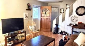 1371 Arline Ave - Photo 1 of 1