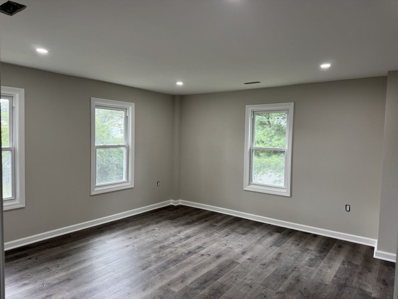 1484 East St N #A - Photo 7 of 12