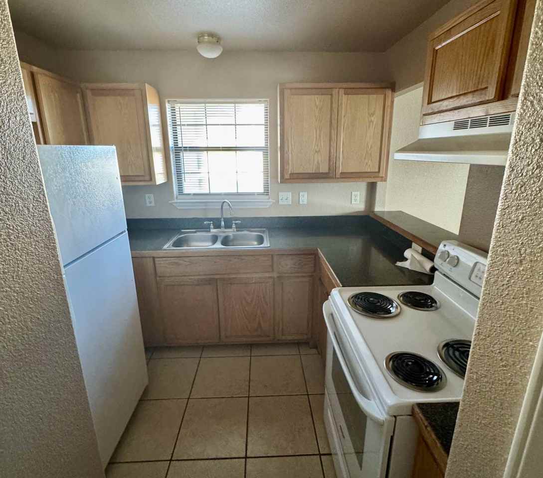 116 Ramon Cardenas Drive #2 - Photo 3 of 6