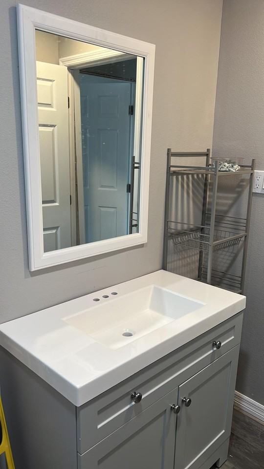 1412 Montana Ave #1412 - Photo 3 of 11